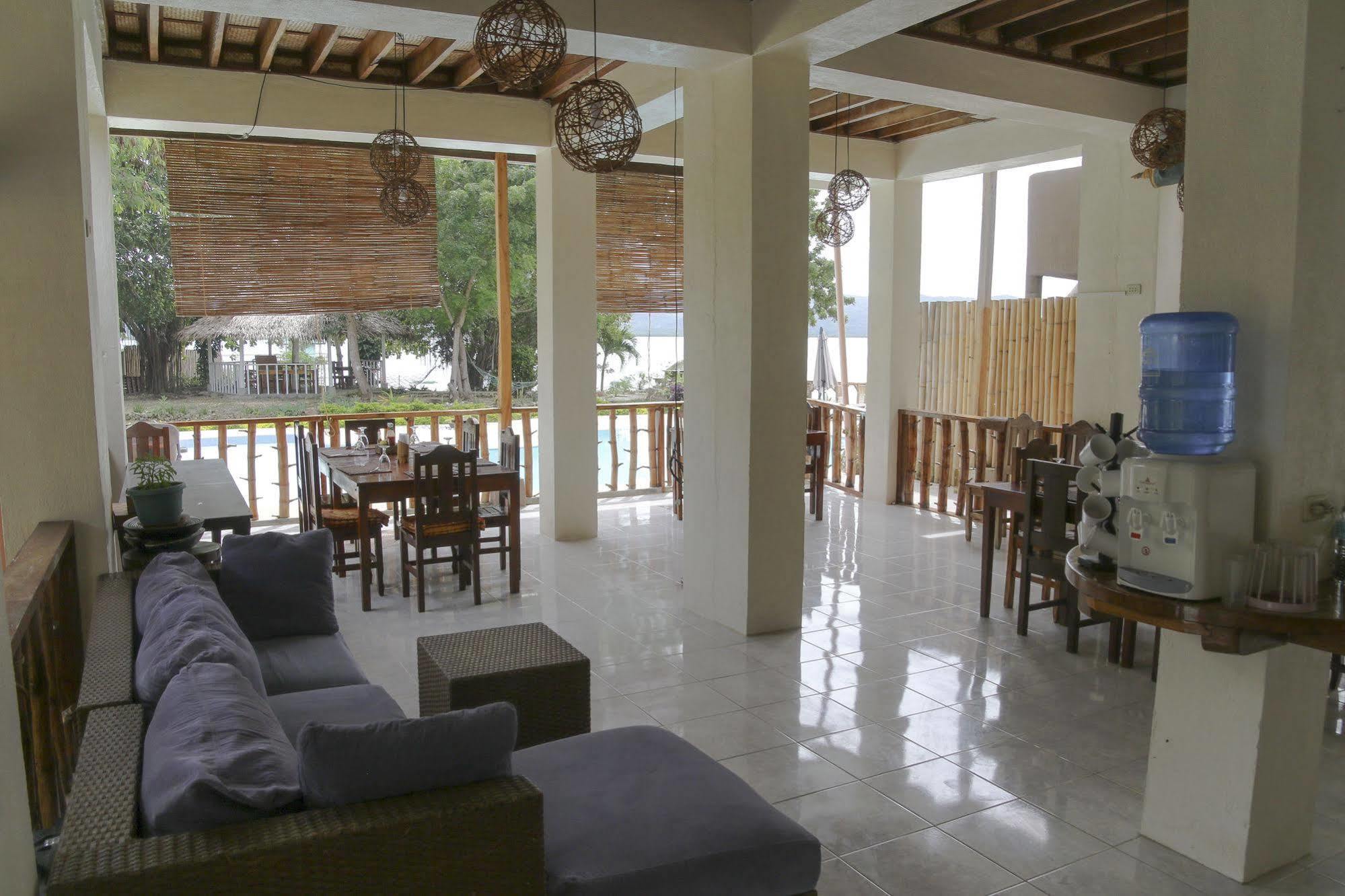 Isla Hayahay Beach Resort And Restaurant Calape Extérieur photo