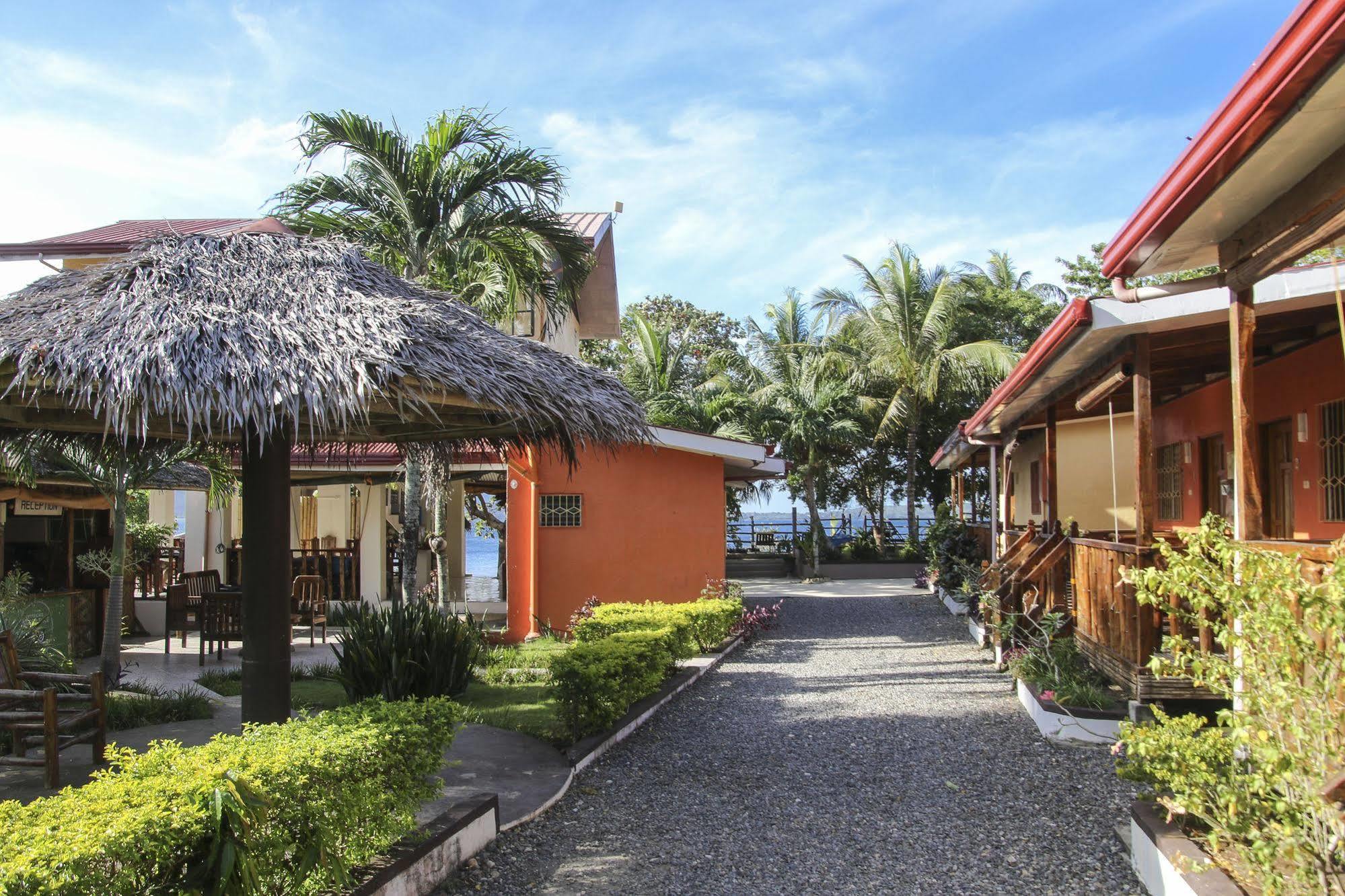 Isla Hayahay Beach Resort And Restaurant Calape Extérieur photo