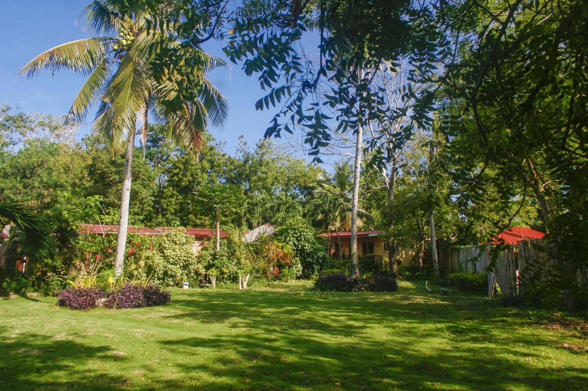 Isla Hayahay Beach Resort And Restaurant Calape Extérieur photo